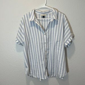3/$15 Universal Thread Light Blue and White Striped Shirt Sz XL